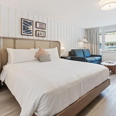 Greyfinch Chatham Inn Bagian luar foto