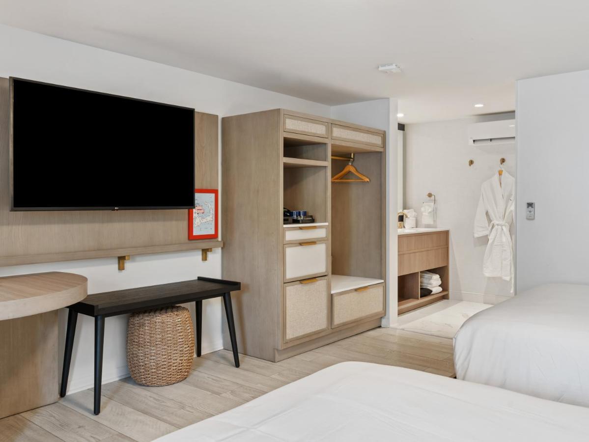 Greyfinch Chatham Inn Bagian luar foto